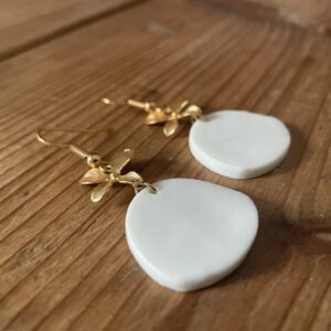 Boucles d'oreilles fleur simple