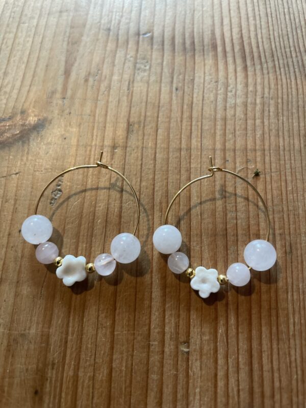 Créoles fleur et perles – Image 2