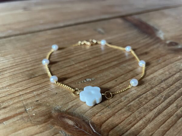 Bracelet petite fleur