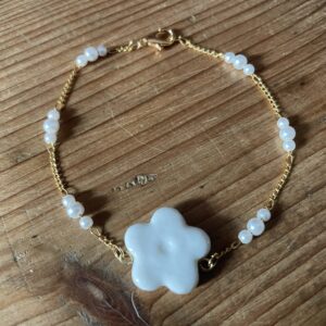 Bijoux-bracelet-fleur-porcelaine-fait-main