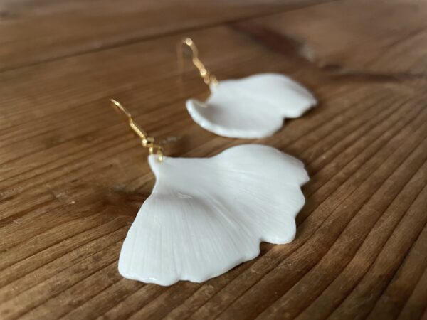 Boucles d’oreilles grandes feuilles de Gingko