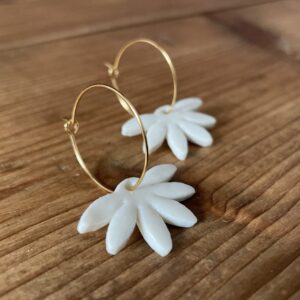 Créoles demi-marguerites