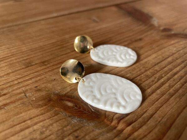 Boucles d’oreilles ovales texturés