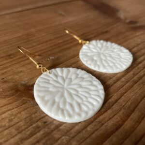 Boucles d’oreilles ronds texturés