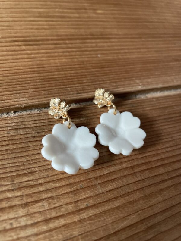 Boucles d’oreilles double fleurs – Image 2