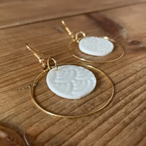 Boucles d’oreilles grands ronds texturés