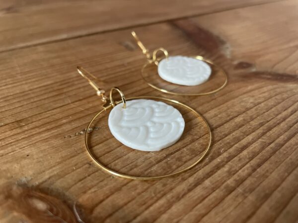 Boucles d’oreilles grands ronds texturés