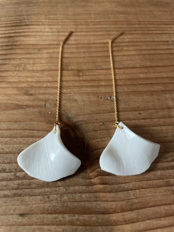 Boucles d’oreilles pendantes gingko – Image 2