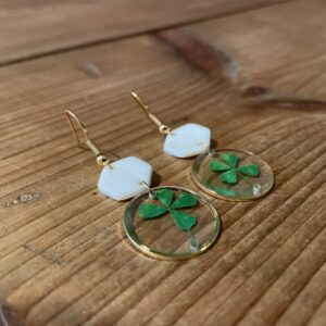 Boucles d’oreilles trèfles séchés