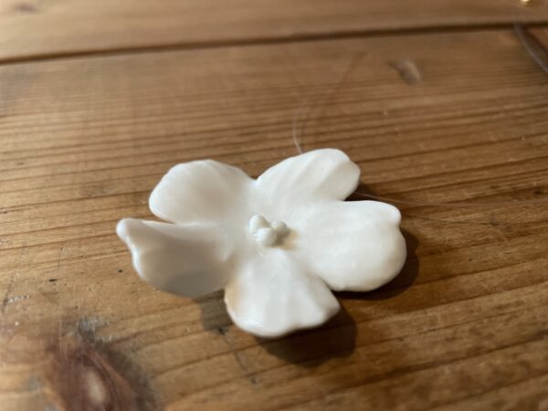 Collier moyenne fleur